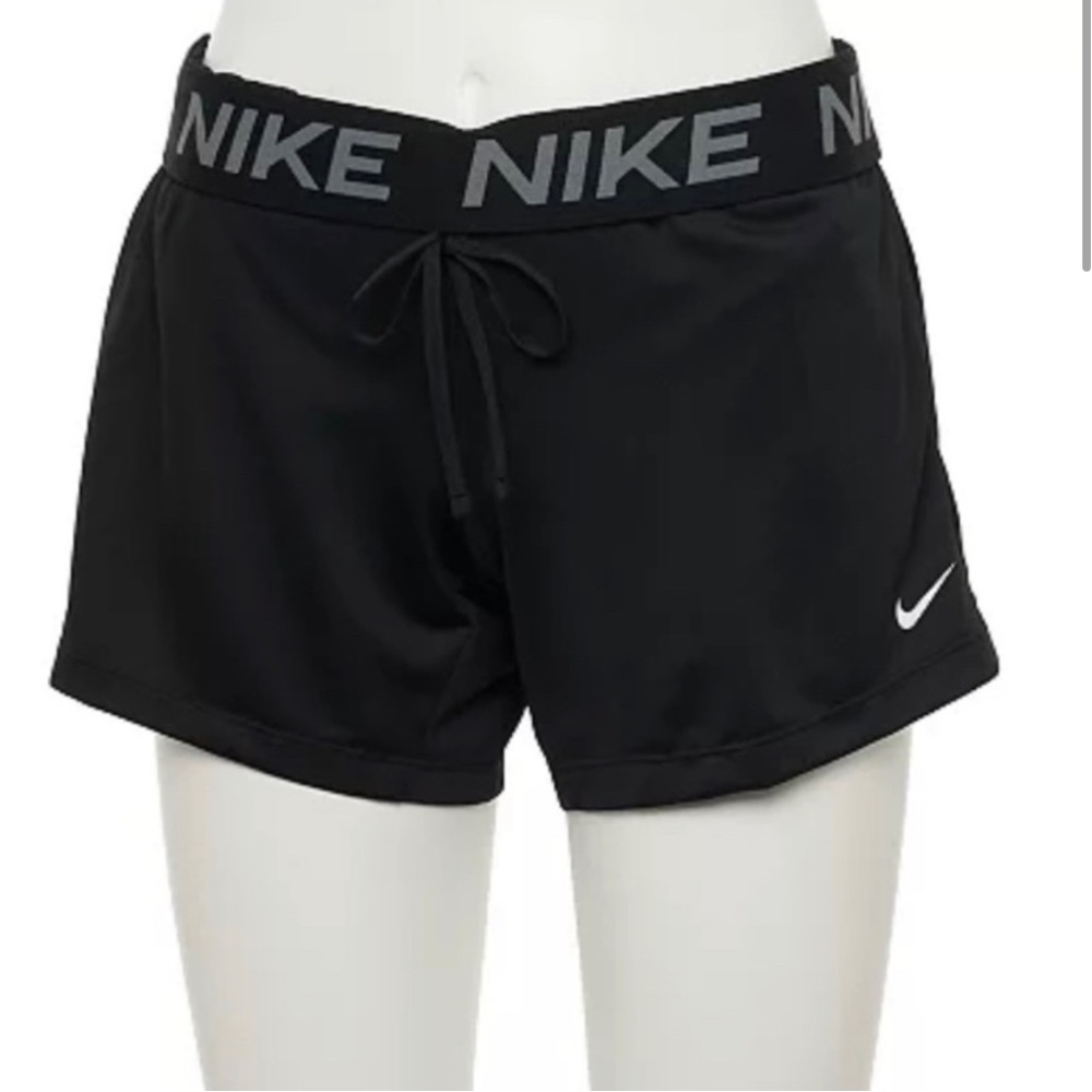 Women’s Nike DRI-fit Attack Shorts in Black